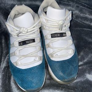 Jordan 11 reptile blue lows, No box, USED